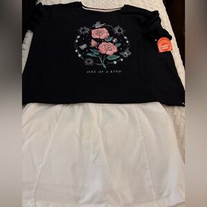 Art Class White Skort and Black Floral T Shirt 2pc